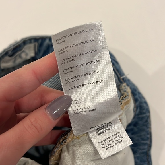 Free people high- waisted mom jeans size 26 - Picture 4 of 7